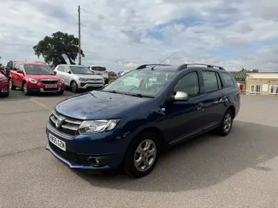 Used Dacia Logan MCV Lauréate 90 HP (66 kW) 2015 Blue Estate