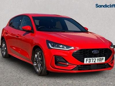 Używany Ford Focus ST-Line 125 KM (91 kW) 2023 Czerwony Hatchback
