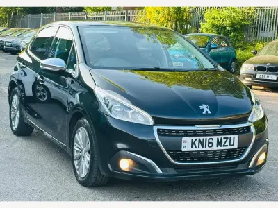 Used Peugeot 208 Allure 2016 Black Hatchback