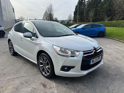 Used Citroën DS4 115 HP (84 kW) 2013 White Hatchback
