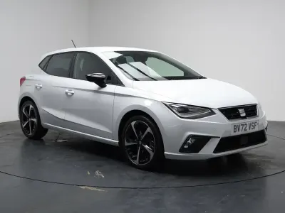 Usado Seat Ibiza FR Sport 110 HP (80 kW) 2023 Branco Citadino
