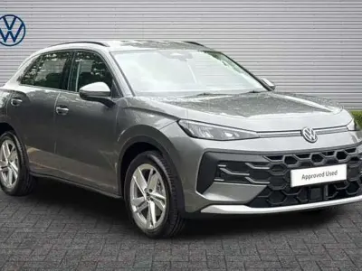 Novo VW T-Roc 150 HP (110 kW) 2026 SUV