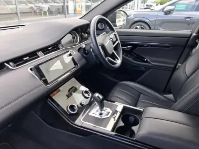 Usado Land Rover Range Rover evoque HSE Dynamic 309 HP (227 kW) 2023 Castanho SUV