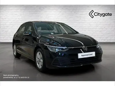 Used VW Golf VIII Life 147 HP (108 kW) 2023 Black Hatchback