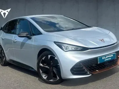 Begagnad Cupra Born 150 kW (204 HK) 2024 Halvkombi