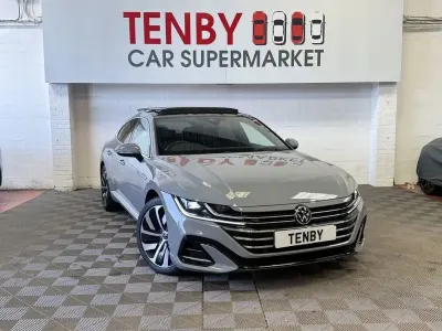 Usado VW Arteon R-line 190 HP (139 kW) 2021 Cinzento Citadino