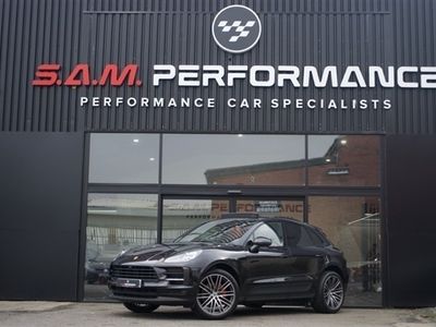 used Porsche Macan (2018/68)PDK auto 5d