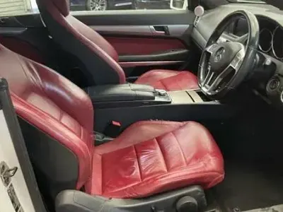 Begagnad Mercedes E220 AMG line 2016 Vit Cab
