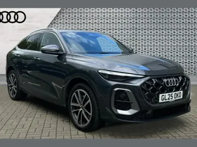 Begagnad Audi Q5 Sportback Advanced 204 HK (150 kW) 2025 Grå SUV