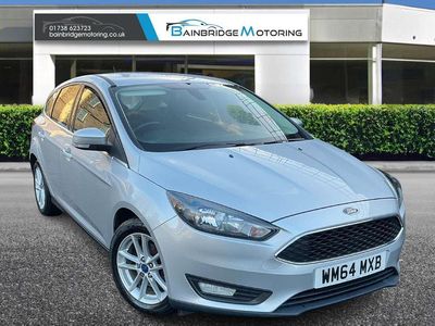 Silver Used 2014 Ford Focus Zetec Hatchback | £4,895 (Fair price)