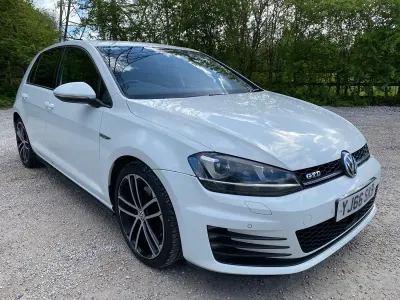 Used VW Golf VII GTD 2017 White Hatchback