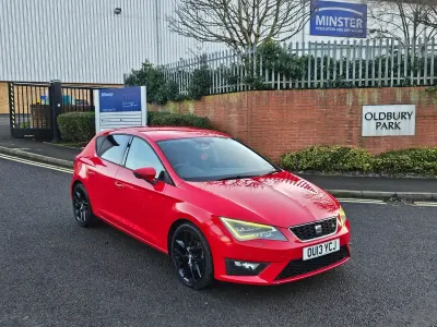 Käytetty Seat Leon FR 2013 Punainen Viistoperä
