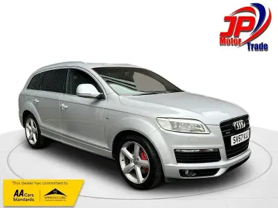 Begagnad Audi Q7 S-Line 2007 Silver SUV