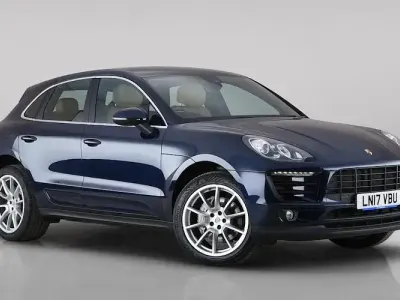 Used Porsche Macan 258 HP (189 kW) 2017 Blue SUV