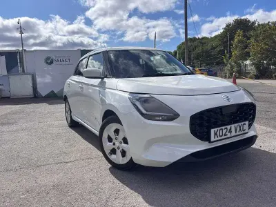 Used Suzuki Swift 82 HP (60 kW) 2024 White Hatchback