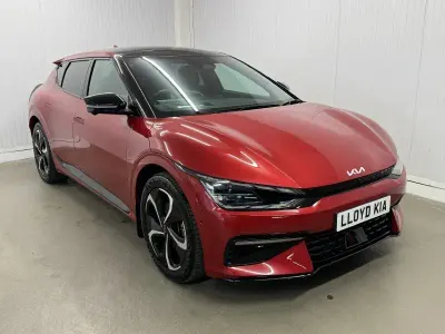 Begagnad Kia EV6 GT-Line S 166 kW (226 HK) 2023 Röd SUV