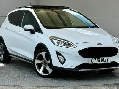 Used Ford Fiesta Active 100 HP (73 kW) 2019 White Hatchback