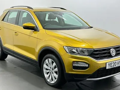 Used VW T-Roc SE 150 HP (110 kW) 2020 Yellow SUV