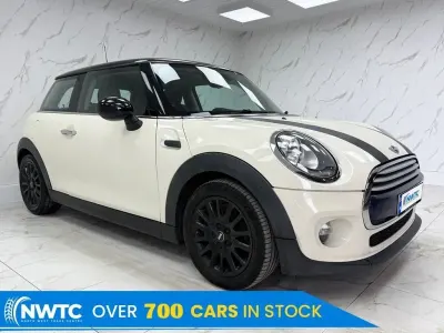 Usado Mini Cooper D Hatch 2015 Blanco Utilitario
