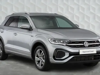 Used VW T-Roc R-line 150 HP (110 kW) 2025 Silver SUV