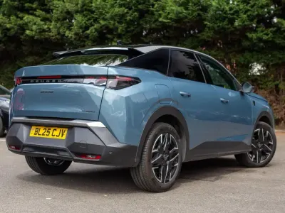Used Peugeot 3008 GT 143 HP (105 kW) 2025 Blue SUV