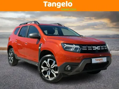 Begagnad Dacia Duster Journey 130 HK (95 kW) 2023 Orange SUV