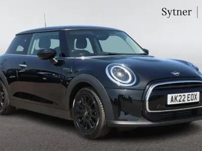 Used Mini ONE Classic 101 HP (74 kW) 2022 Black Hatchback