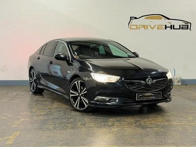 Used Vauxhall Insignia SRi 2017 Blue Hatchback
