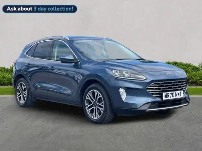 Usado Ford Kuga Titanium 120 CV (88 kW) 2020 Azul SUV