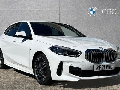 Usado BMW 118 M Sport 136 HP (100 kW) 2021 Branco Citadino