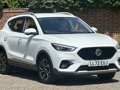 Used MG ZS Exclusive 106 HP (77 kW) 2023 White SUV
