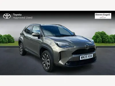 Used Toyota Yaris Design 116 HP (85 kW) 2025 Bronze Hatchback