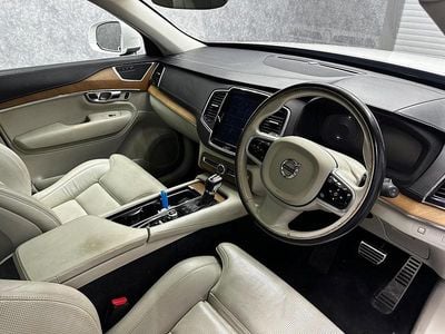 Used Volvo XC90 Inscription 2018 White SUV