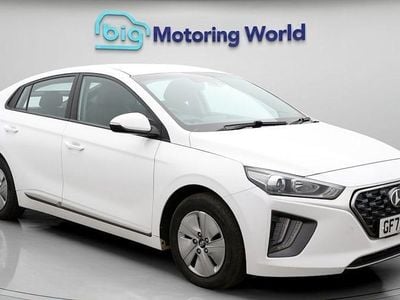Used Hyundai Ioniq SE 141 HP (103 kW) 2022 White Hatchback