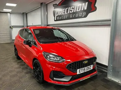 Used Ford Fiesta ST 200 HP (147 kW) 2022 Red Hatchback