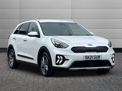 Used Kia Niro 139 HP (102 kW) 2021 White SUV