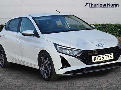 Used Hyundai i20 Premium 101 HP (74 kW) 2025 White Hatchback