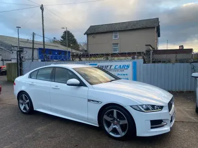 Used Jaguar XE R-Sport 180 HP (132 kW) 2017 White Sedan
