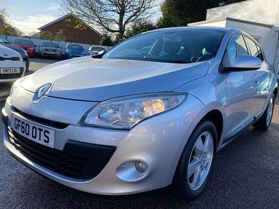 Silver Used 2010 Renault Mégane III Dynamique Hatchback | £5,395 (Expensive)