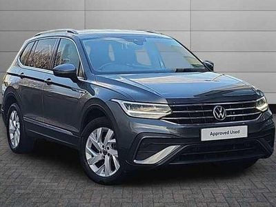 Used VW Tiguan Allspace Life 150 HP (110 kW) 2021 Platinum grey SUV