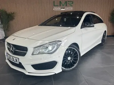 Begagnad Mercedes CLA220 AMG 177 HK (130 kW) 2015 Vit Sedan