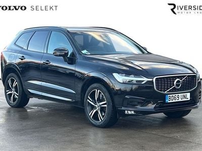 Used Volvo XC60 R-Design 250 HP (183 kW) 2019 Black SUV