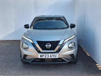 Used Nissan Juke N-Connecta 112 HP (82 kW) 2023 Silver SUV