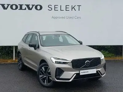 Używany Volvo XC60 Plus 247 KM (181 kW) 2026 SUV