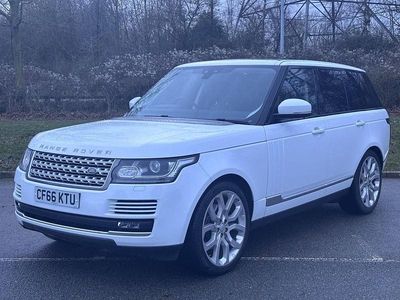 White Used 2016 Land Rover Range Rover Vogue SUV | £22,000 (Super price)