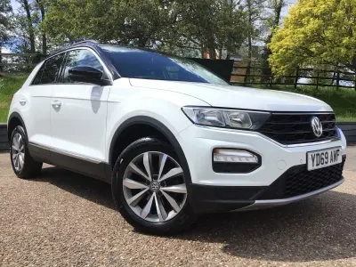 Usado VW T-Roc Design 150 HP (110 kW) 2019 Branco SUV