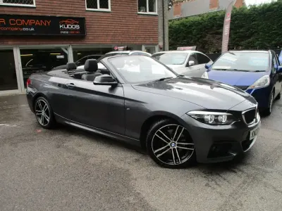 Begagnad BMW 220 M Sport 184 HK (135 kW) 2020 Grå Cab