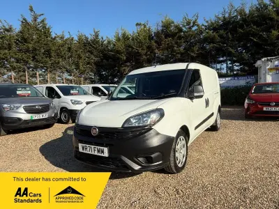 Used Fiat Doblò S 95 HP (69 kW) 2021 White MPV