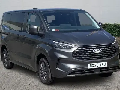 Nuevo Ford Tourneo Titanium 136 CV (100 kW) 2025 Monovolumen