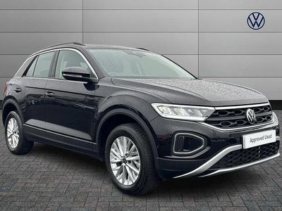Used VW T-Roc Life 150 HP (110 kW) 2024 Black SUV